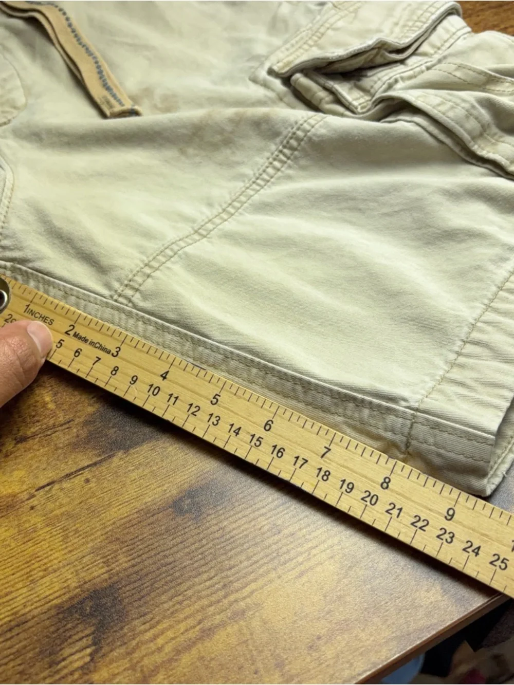 Y2K Abercrombie and Fitch Cargo Shorts Mens Size 33 Cream White Utility Distress